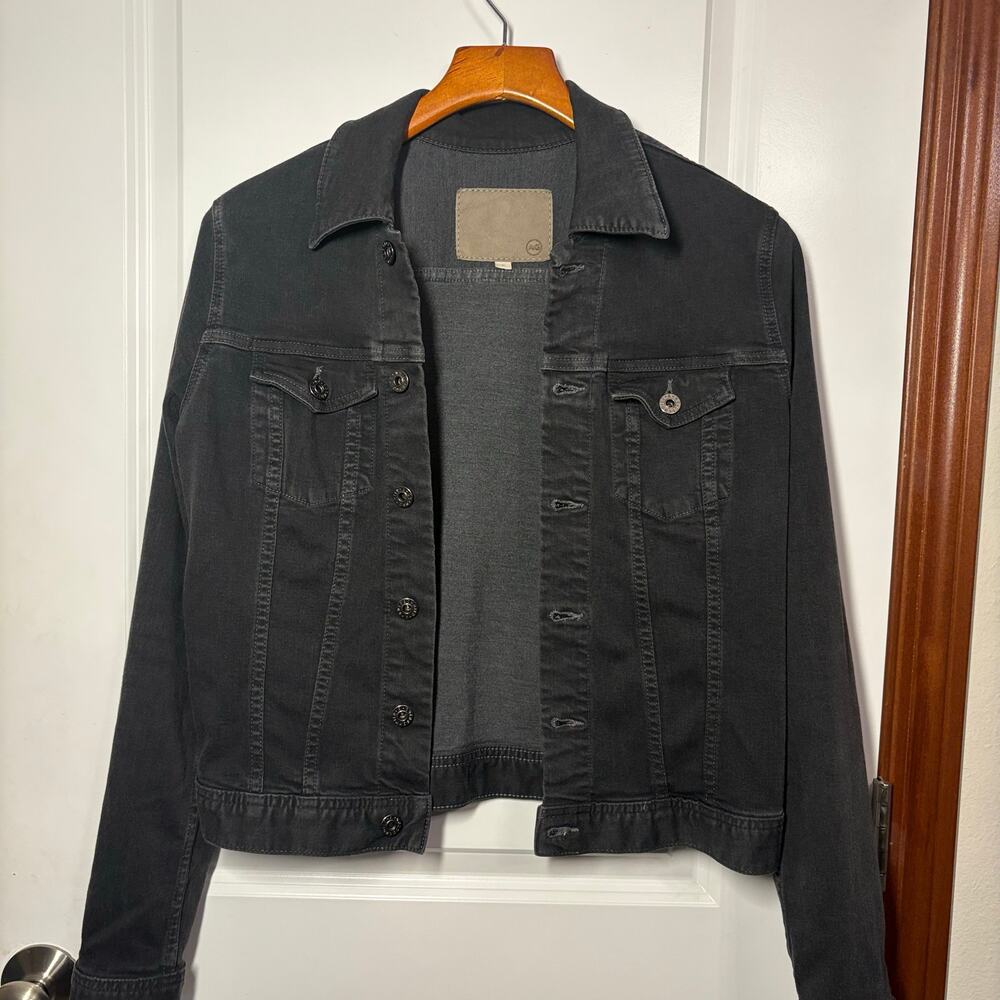 AG Black Denim Jacket Size Large Classic Fit Stretch Trucker